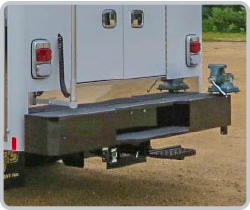 bumper-built-in-step