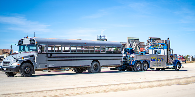 understanding-motorhome-towing-web-1